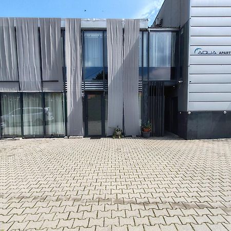 Aqua Apartman Satu Mare Luaran gambar