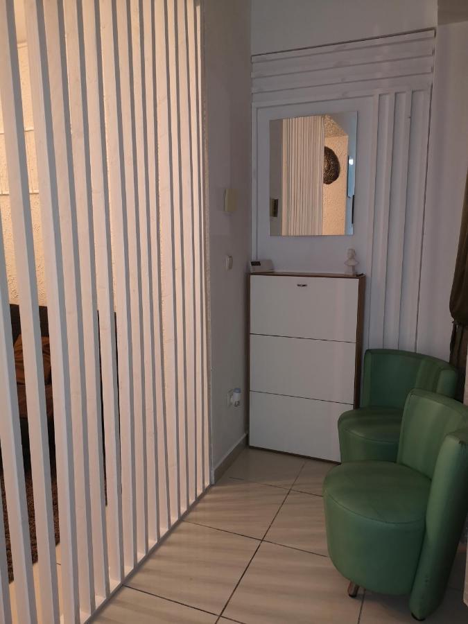 Aqua Apartman Satu Mare Luaran gambar