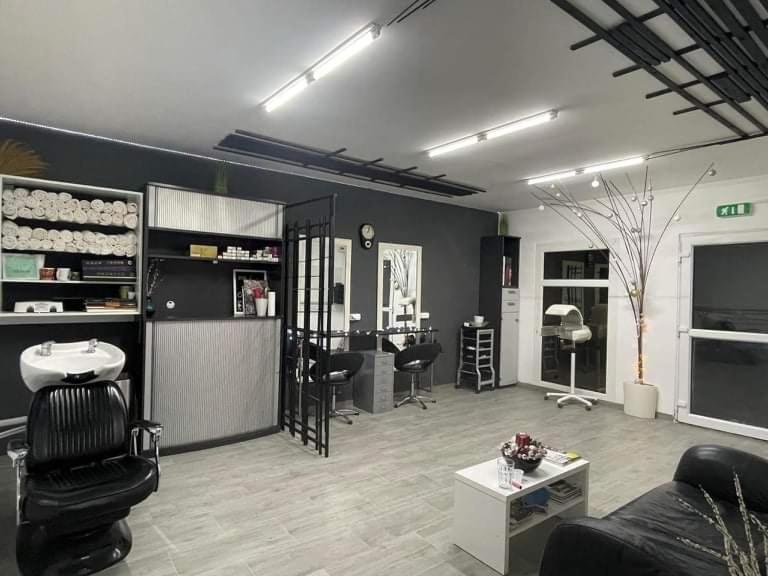 Aqua Apartman Satu Mare Luaran gambar