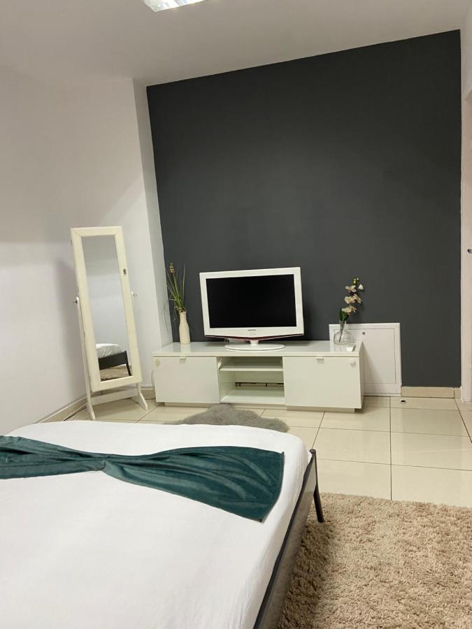 Aqua Apartman Satu Mare Luaran gambar