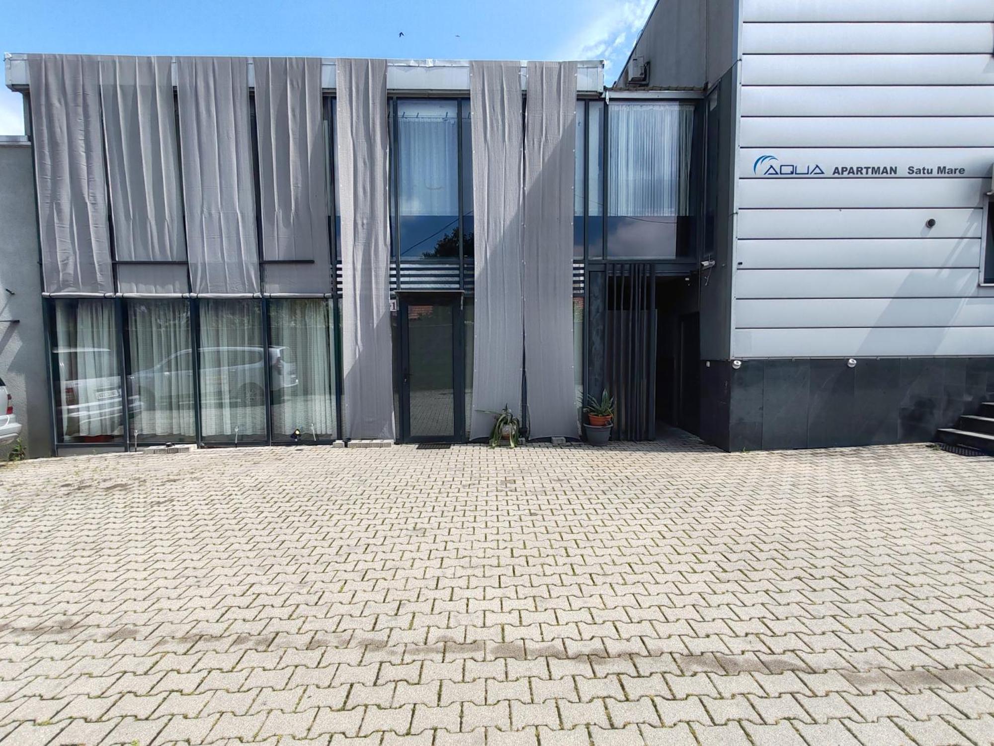 Aqua Apartman Satu Mare Luaran gambar